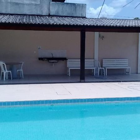 Apartamento 3/4 Completo Em Frente Ao Aeroporto Σαλβαντόρ Εξωτερικό φωτογραφία